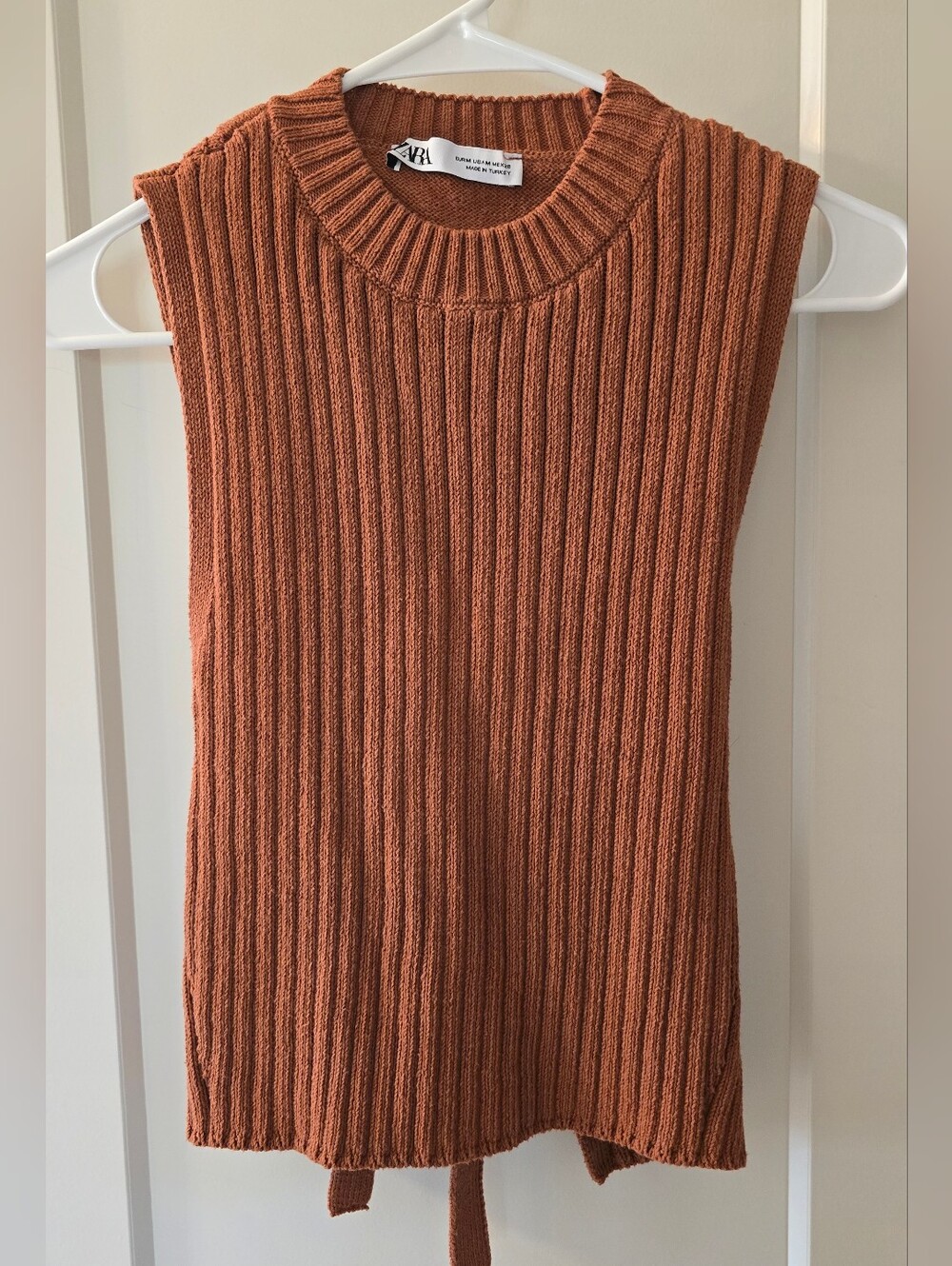 ZARA Ribbed Sleeveless Sweater Vest Open Back Knit Top - Burnt Orange Size M